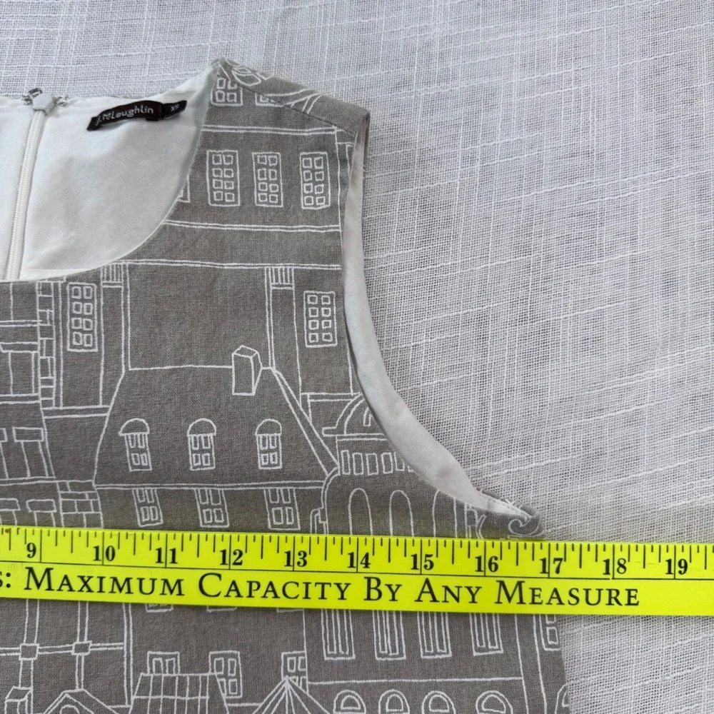 J. McLaughlin Cityscapes Shift Dress Sleeveless XS Taupe Preppy MOD Artsy Modern